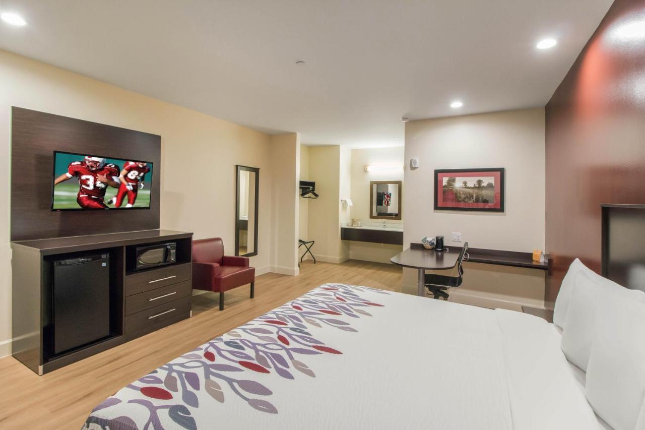 Red Roof Inn Houston - Willowbrook Louetta Екстериор снимка